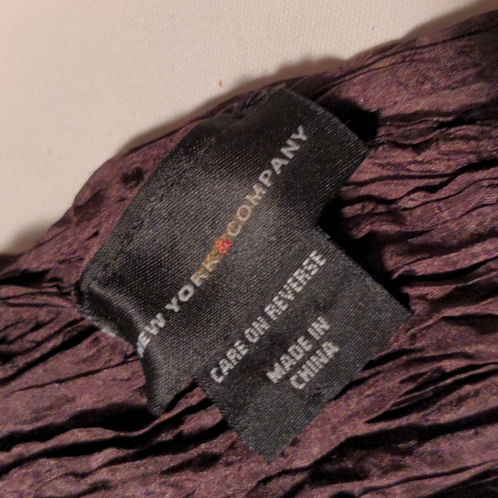 New York & Company 100% Silk 72" Mocha Mousse Crinkle Scandi Scarf 🔥HP 11-19-24 - Picture 2 of 8